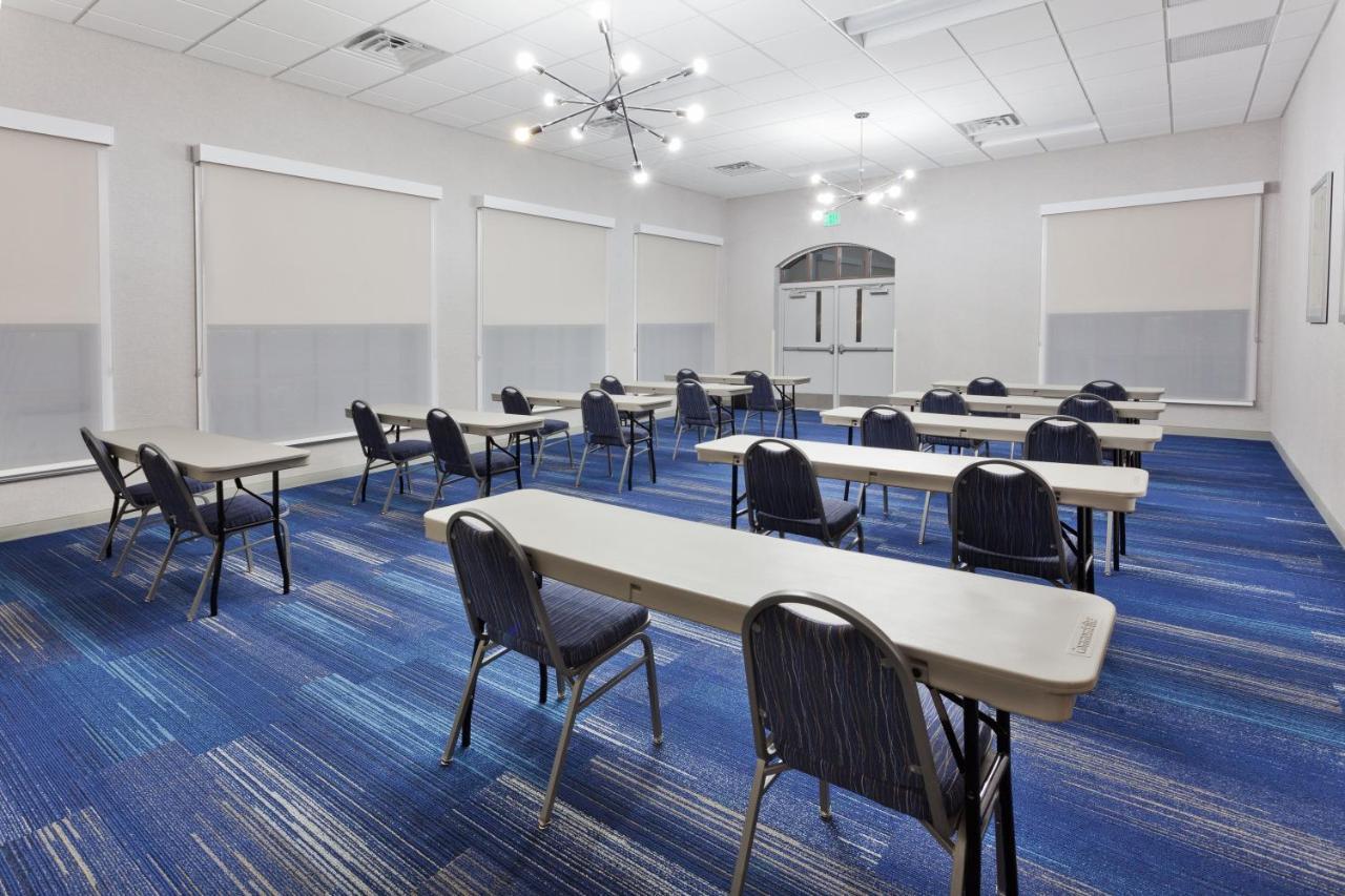 Holiday Inn Express Hotel & Suites Montgomery Boyd-Cooper Parkway By Ihg Exterior foto